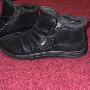 Clarks Cloudsteppers Breeze Range Black Ankle Boot Women's 10M